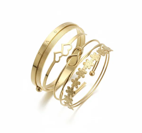 Gold_Amora_Bracelet_Stack_For_Women